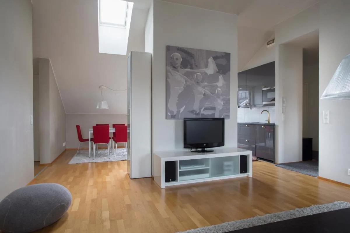 Image 4 of 2ndhomes 2BR City Center Penthouse with Balcony and Sauna