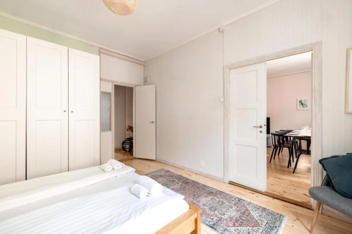 Image 6 of 2ndhomes Bright 125m2 4BR City Center Apartment with the Great Views