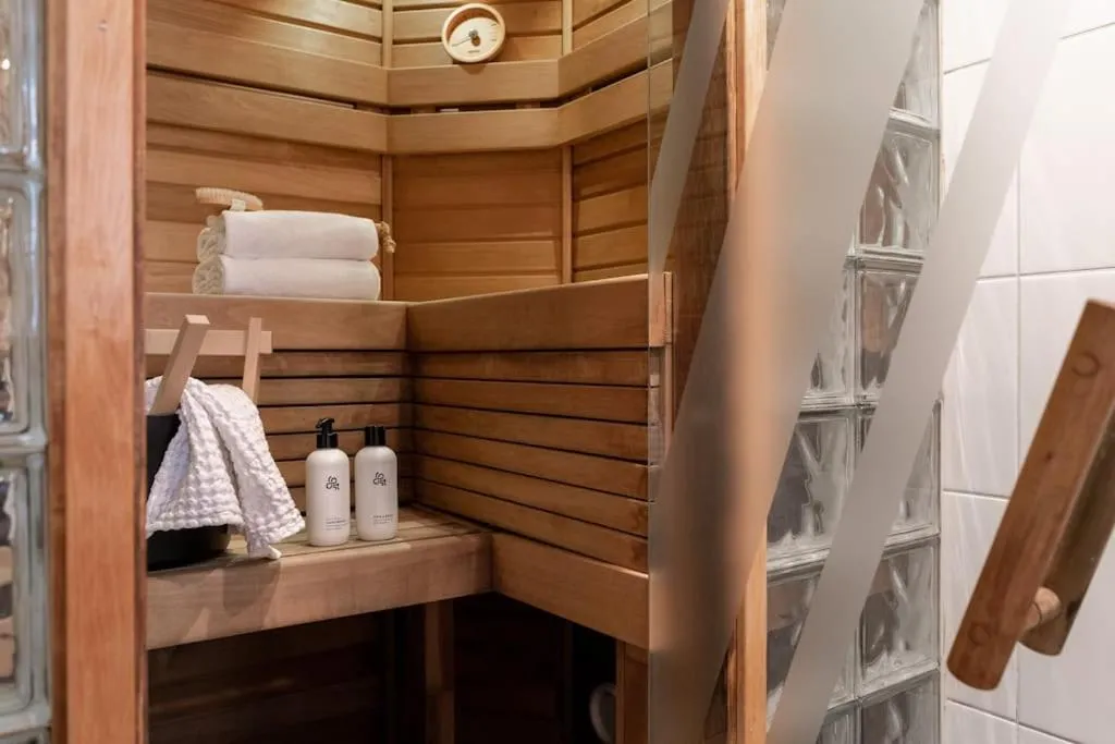 Image 2 of Cozy Studio with private Sauna