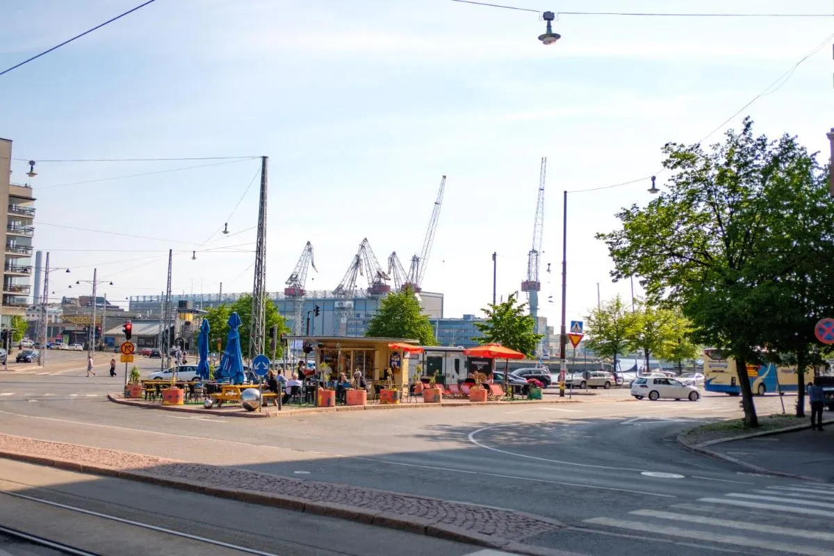 Image 2 of Cozy and stylish studio in Kamppi