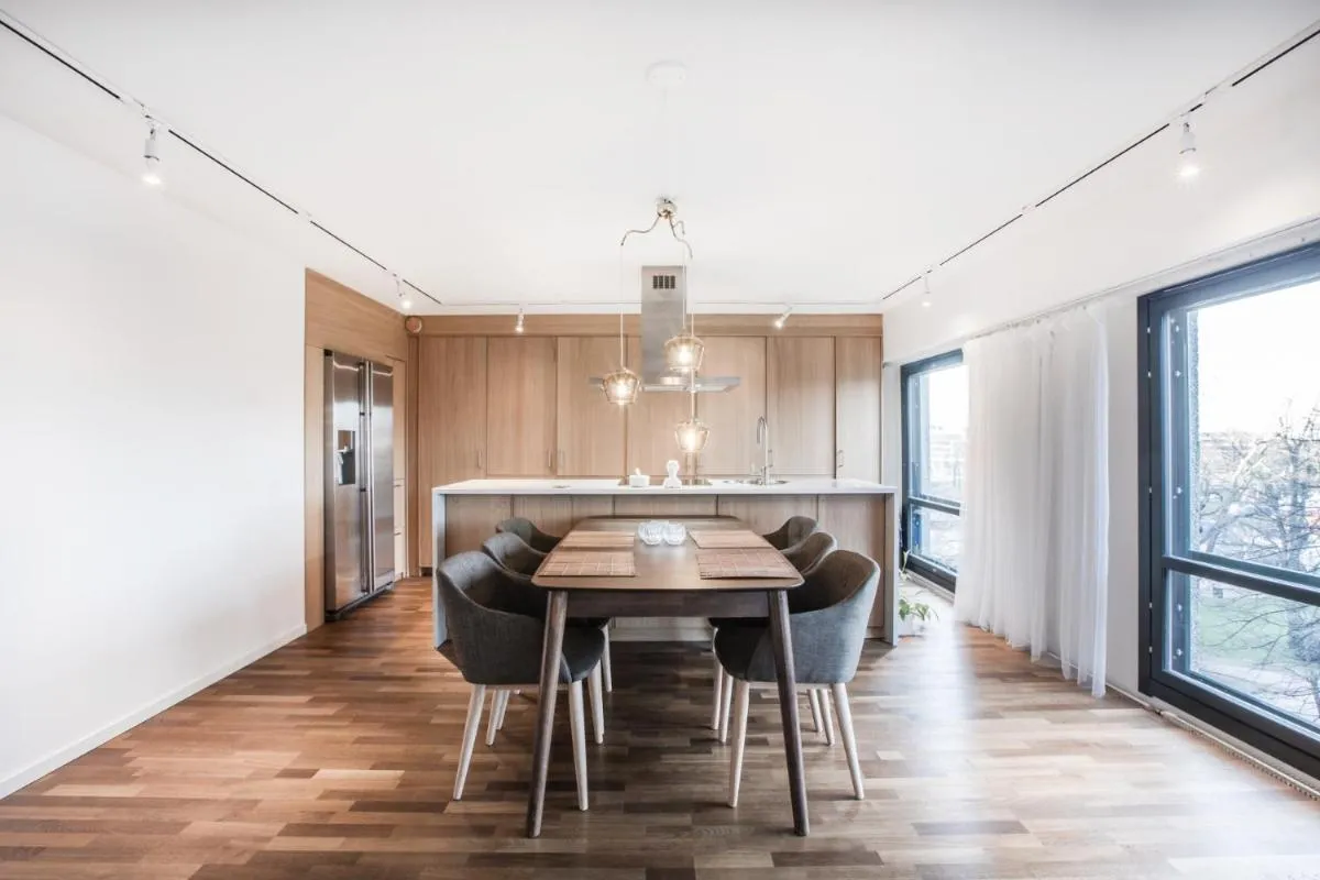 Image 3 of HOMELY – Executive Suite 72m2 -Sauna