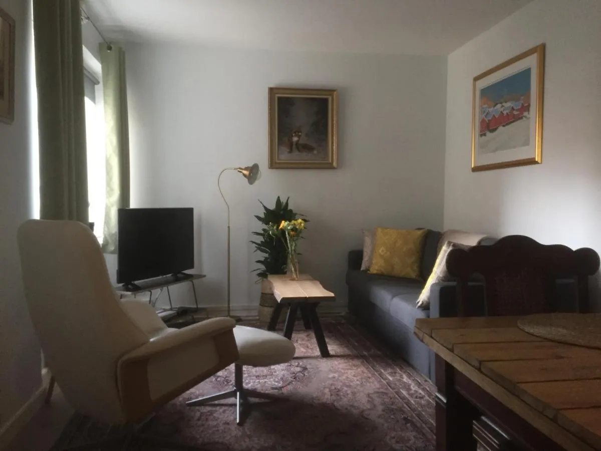 Image 3 of Lovely Apartment, Vuorimiehenkatu 31