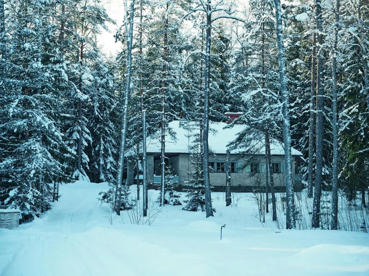 Image 4 of Mökki merenrannalla Vuosaaressa