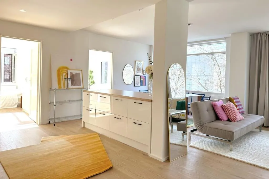 Image 2 of New luxury 110sqm apartment with terrace and great location
