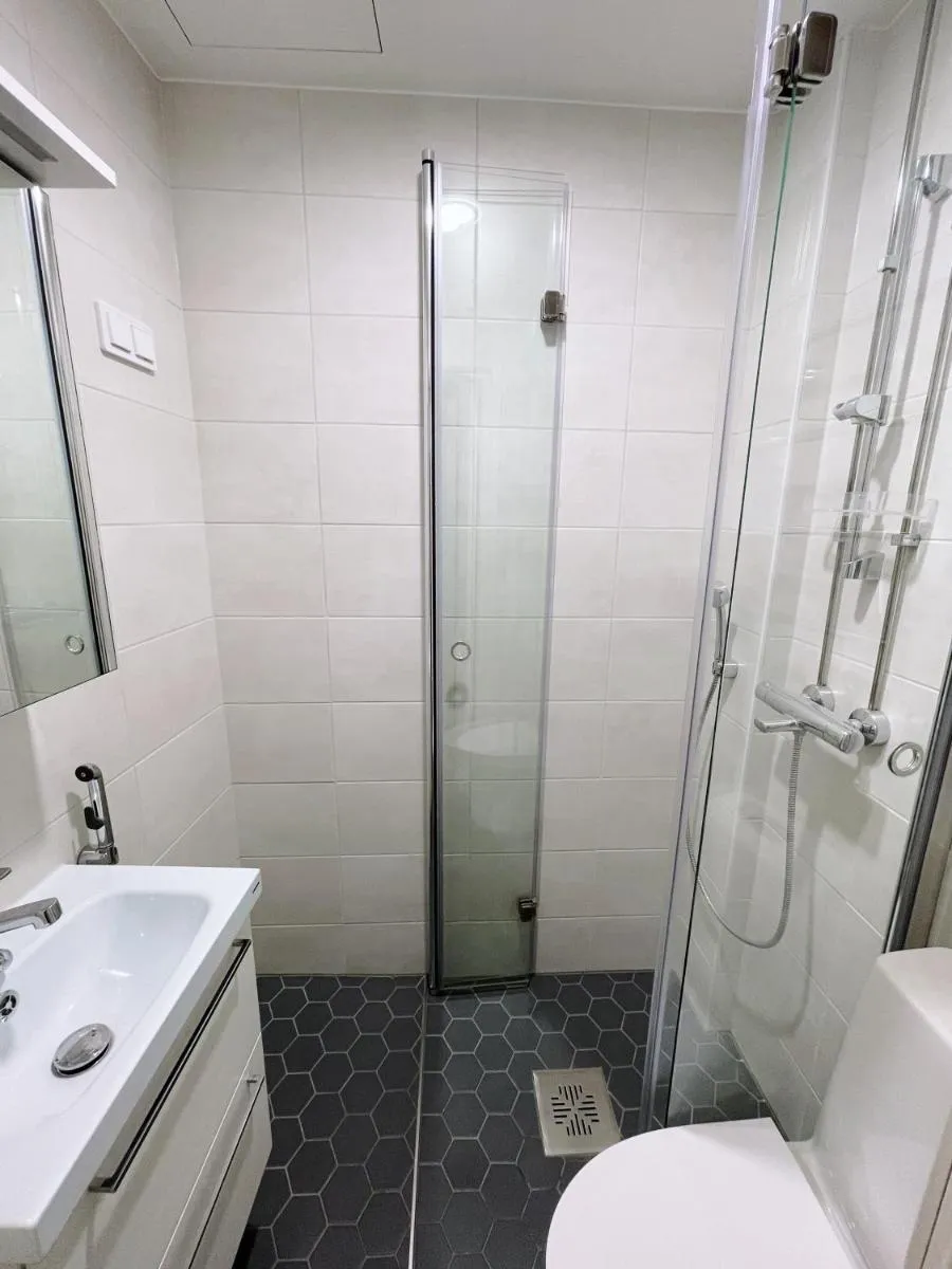 Image 6 of Värikäs koti lähellä keskustaa