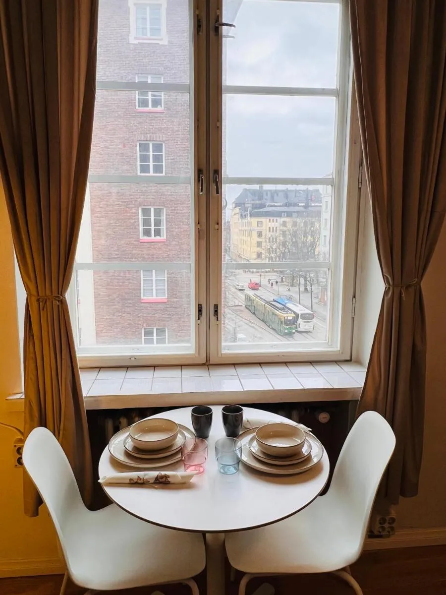 Image 4 of Your Chic Vibrant Airbnb