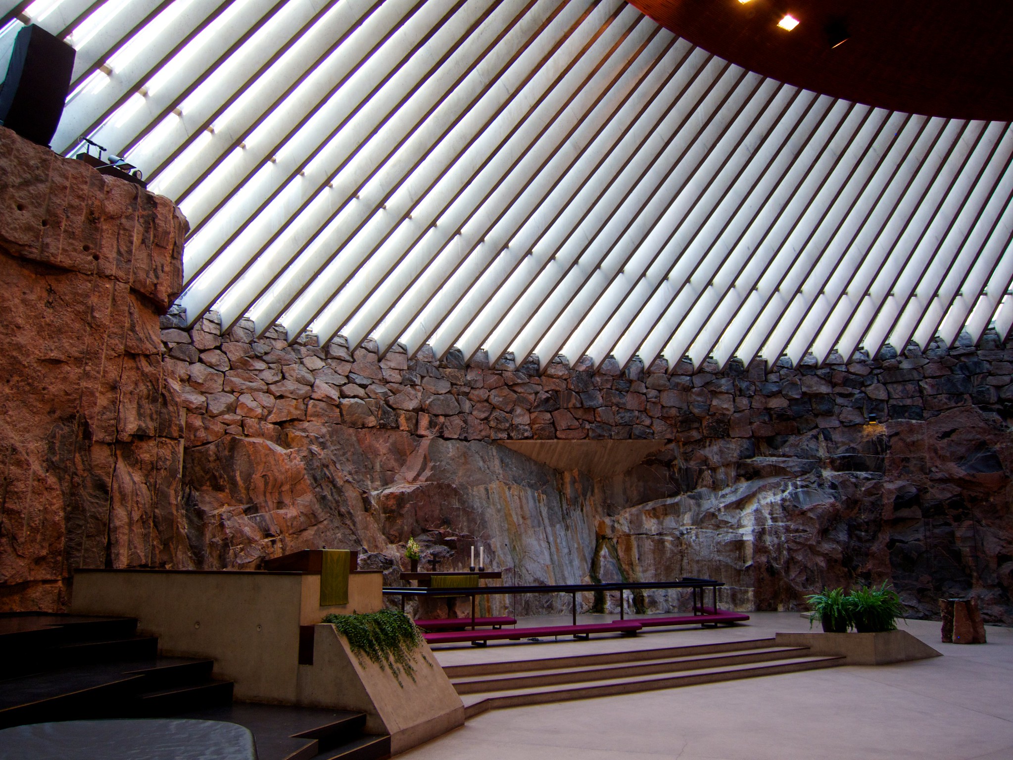 Temppeliaukio Church